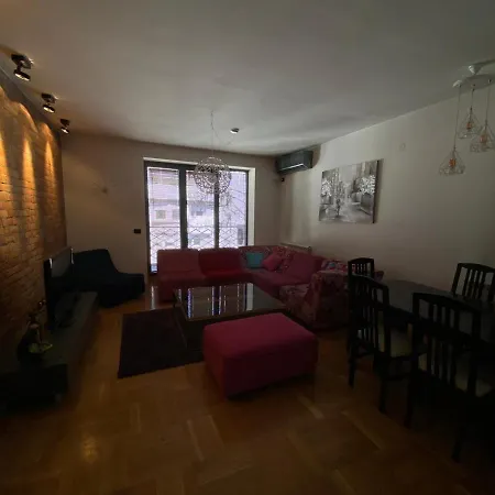 Apartment Debar Maalo Lux
